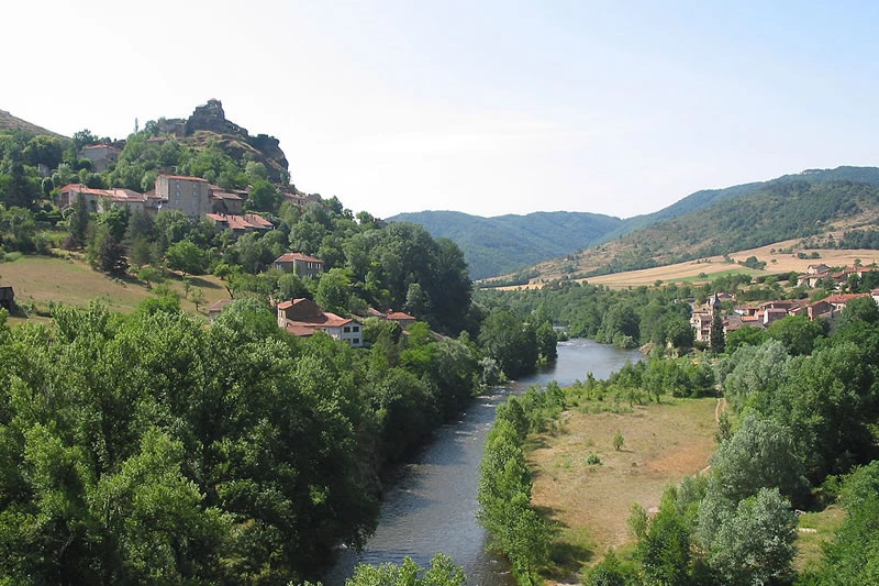 Les gorges de l’Allier : le sillage vert